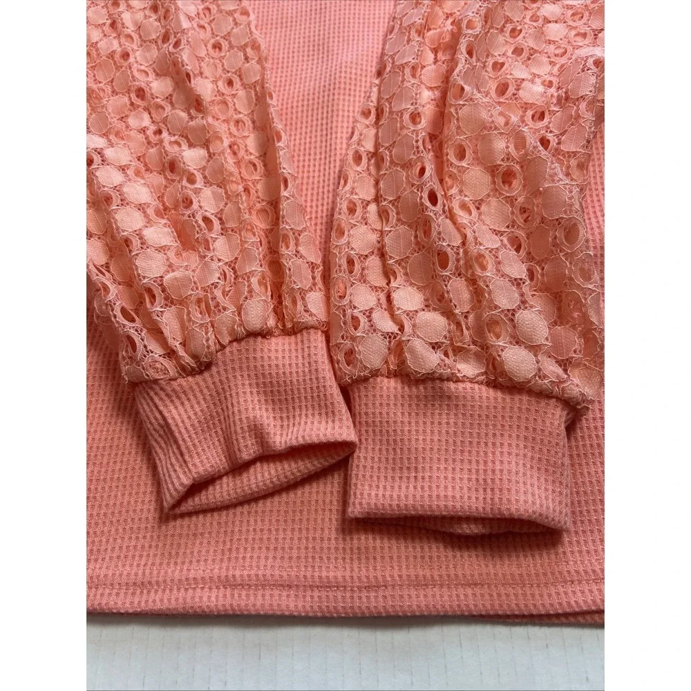 MIHOLL women top